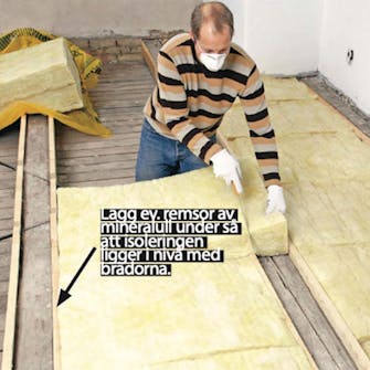 Golvvärme trägolv: När alla brädor har skruvats fast Golvvärme trägolv: När alla brädor har skruvats fast